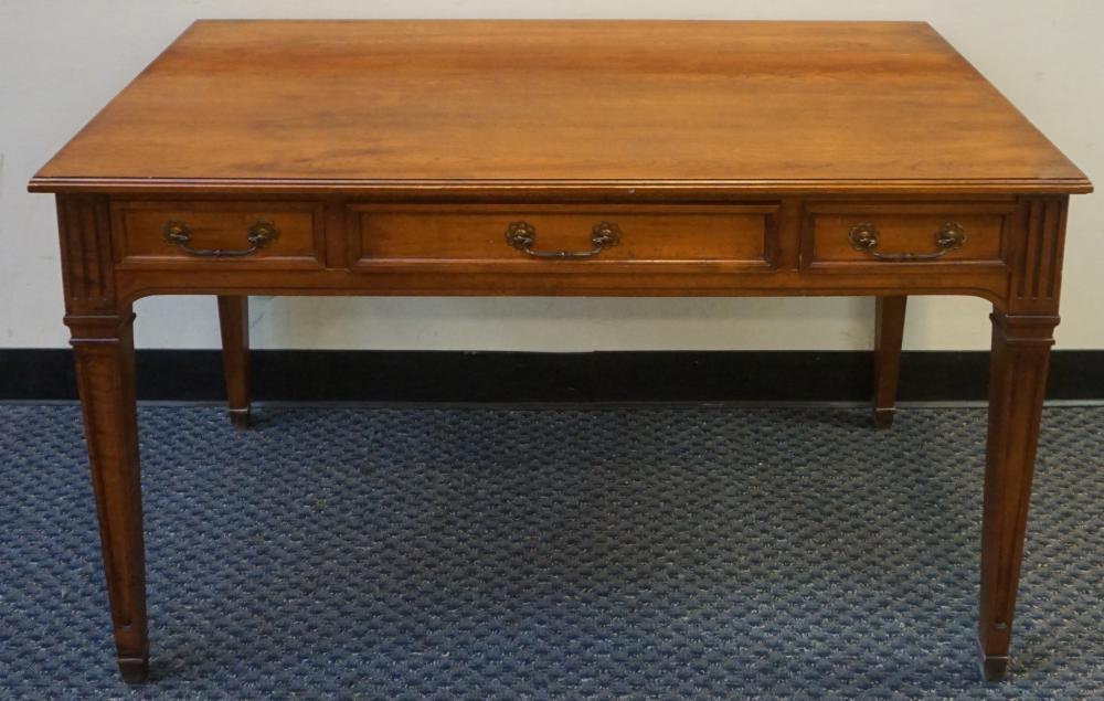 NEOCLASSICAL STYLE CHERRY TABLE 2e45cc