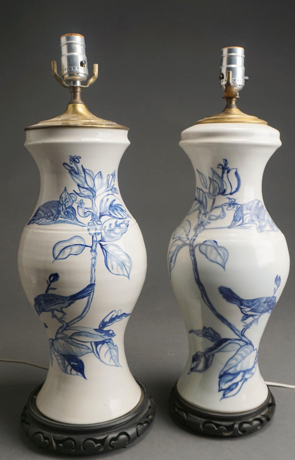 PAIR OF ASIAN BLUE AND WHITE PORCELAIN