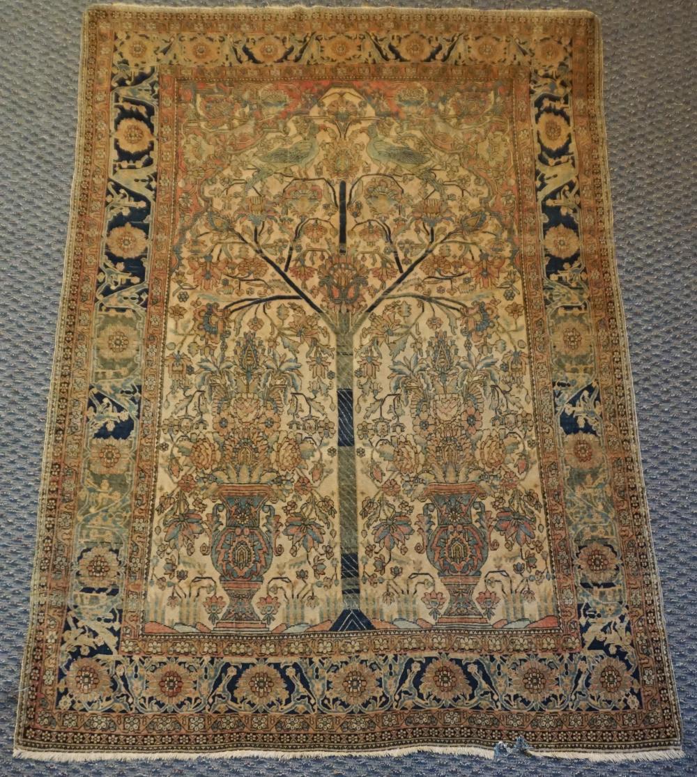 SEMI ANTIQUE FEREGHAN SAROUK RUG 2e4637