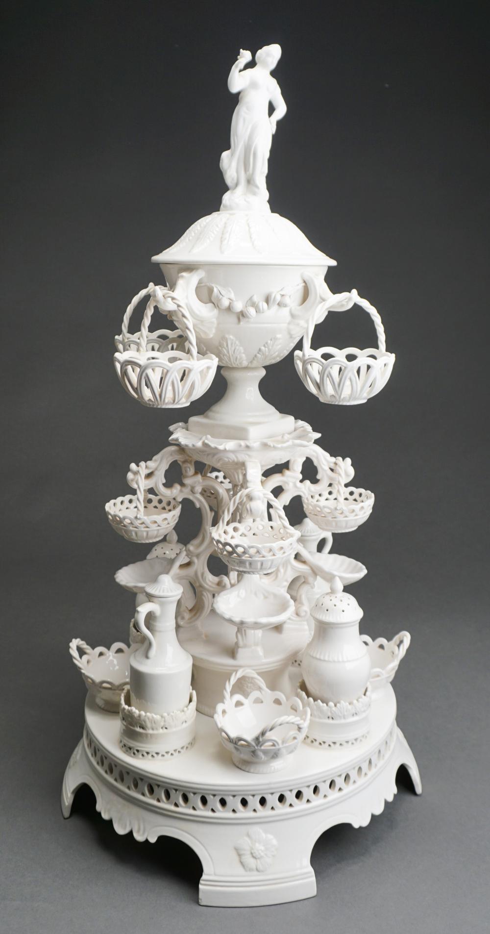 ESTE ITALIAN PORCELAIN EPERGNE