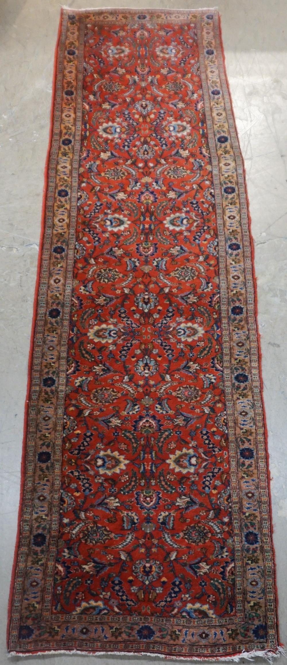 SAROUK RUNNER 11 FT 8 IN X 2 FT