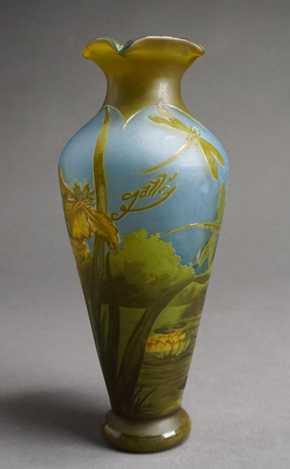 GALLE STYLE CAMEO GLASS VASE H  2e4982