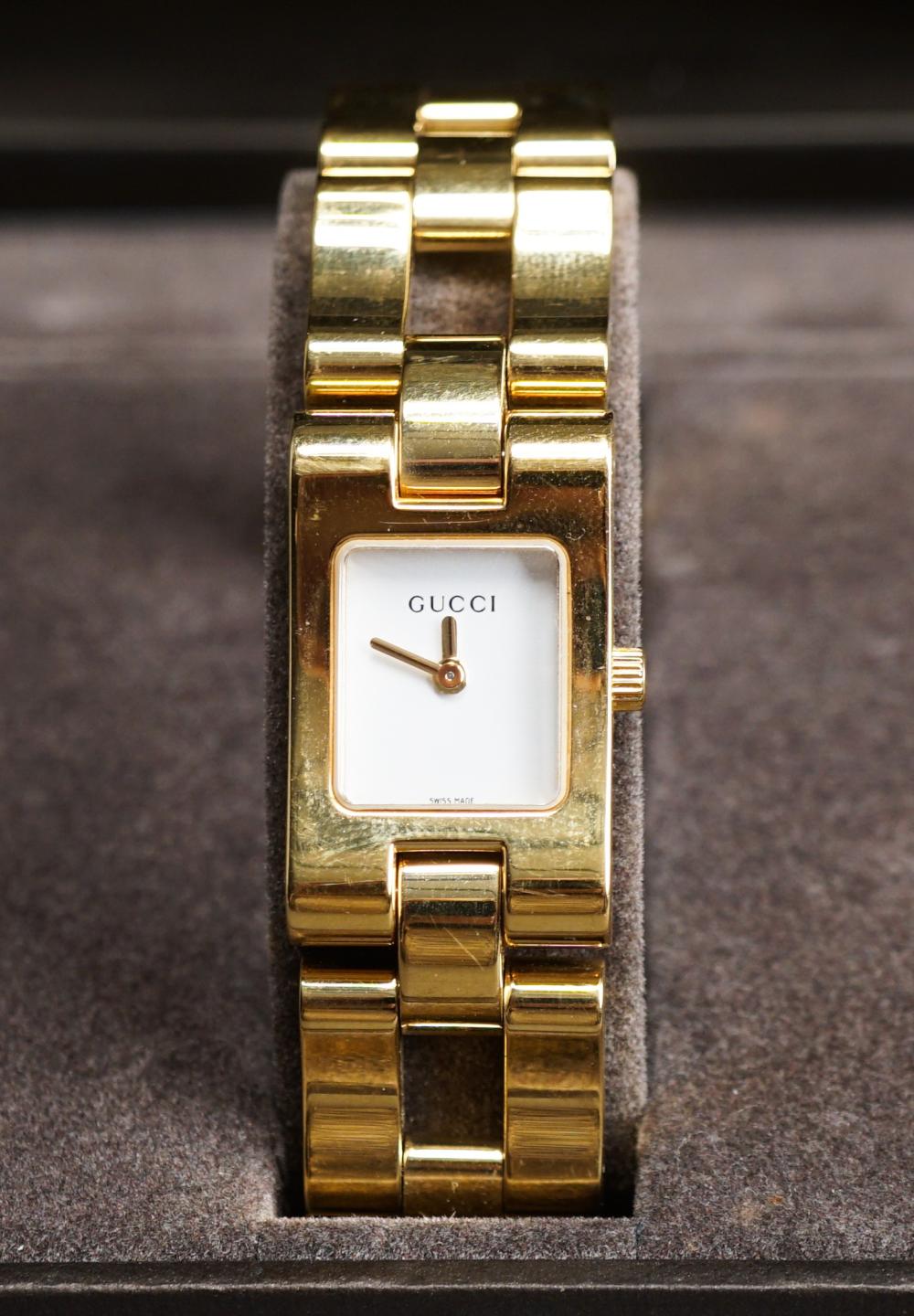 LADIES GUCCI GOLD TONE QUARTZ WRISTWATCH