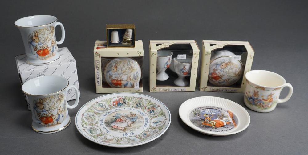 COLLECTION OF BEATRIX POTTER PETER RABBIT