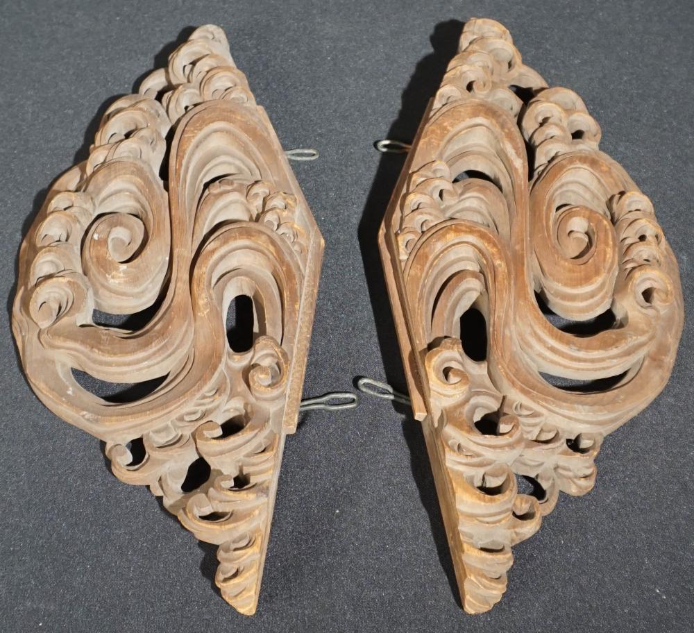 PAIR JAPANESE CARVED AND UNDERCUT