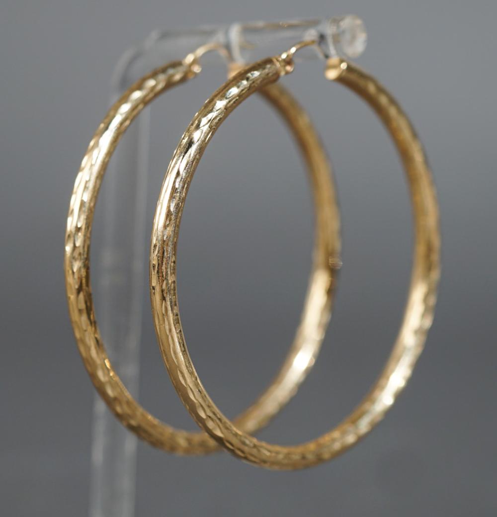 14-KARAT YELLOW-GOLD HOOP PIERCED