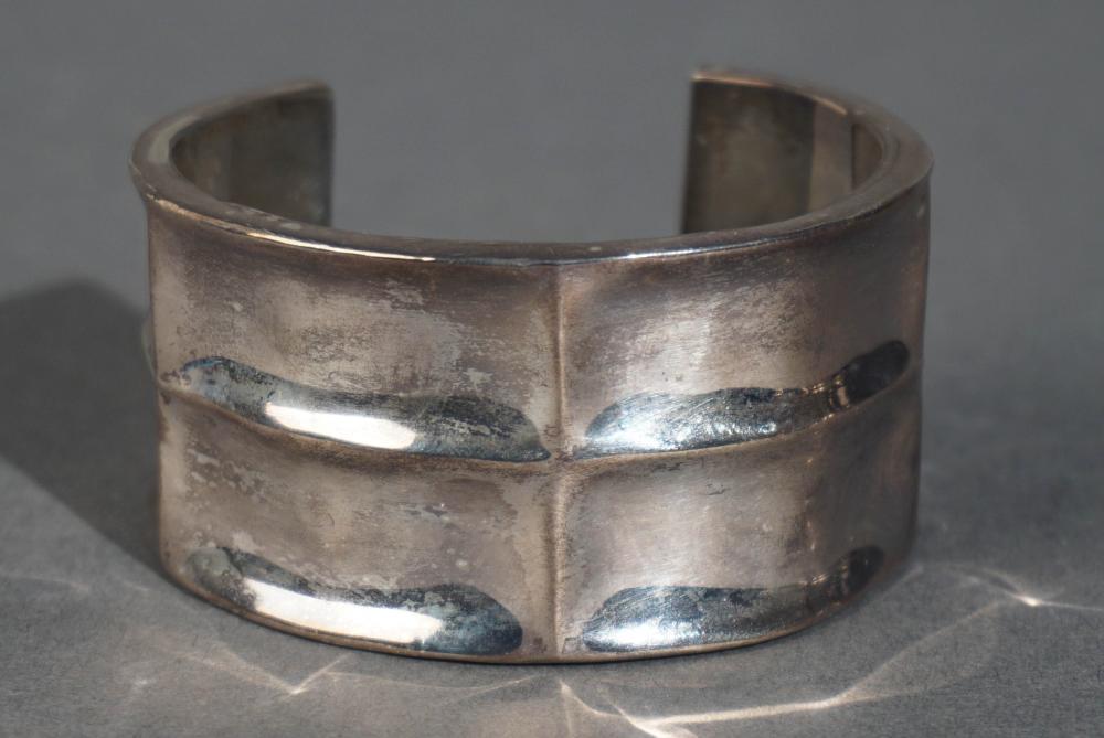 MEXICAN STERLING SILVER CUFF BRACELET,