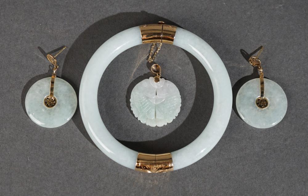 14-KARAT YELLOW-GOLD MOUNTED CELADON