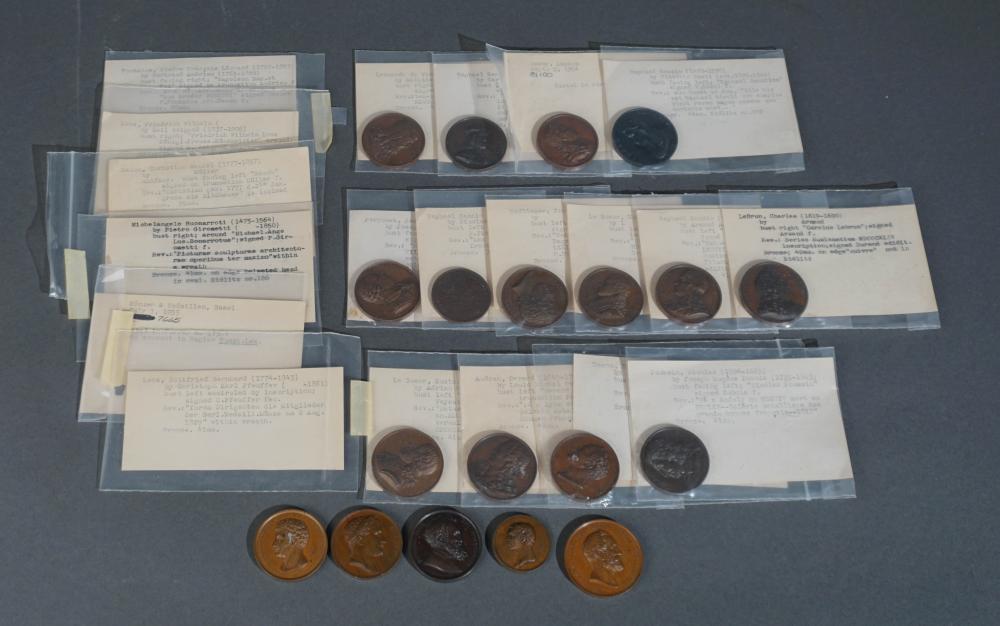 COLLECTION OF COINS AND MEDALLIONSCollection 2e73bf