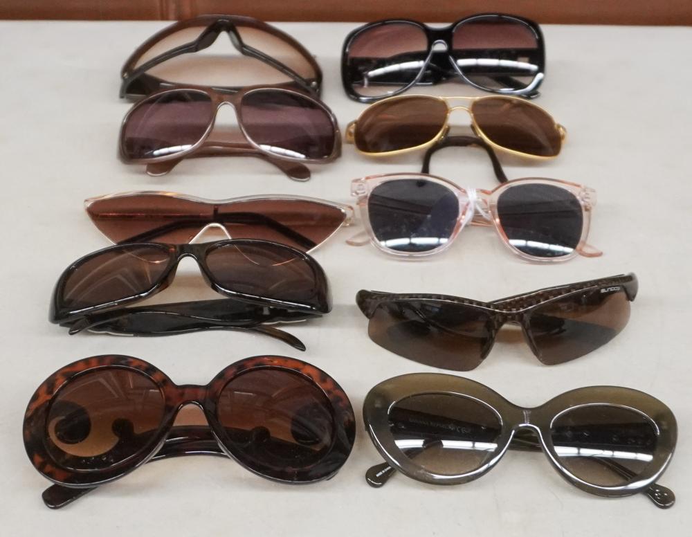 GROUP OF ASSORTED SUNGLASSESGroup