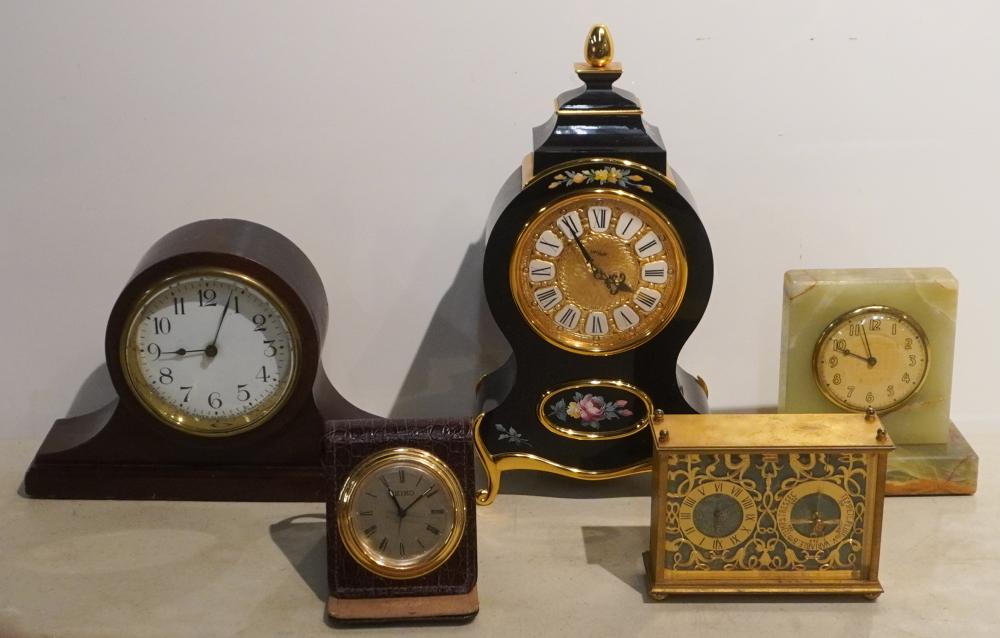 GROUP OF ASSORTED TABLE CLOCKSGroup 2e7491