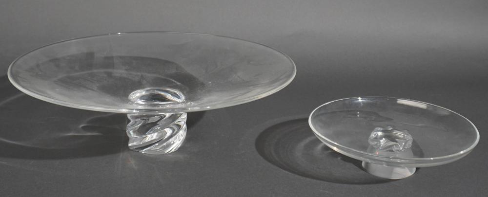 STEUBEN CRYSTAL CAKE PLATE AND 2e7531