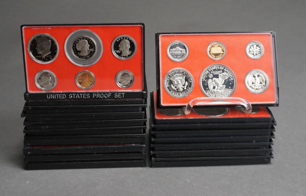 COLLECTION OF 18 U S MINT PROOF 2e7633