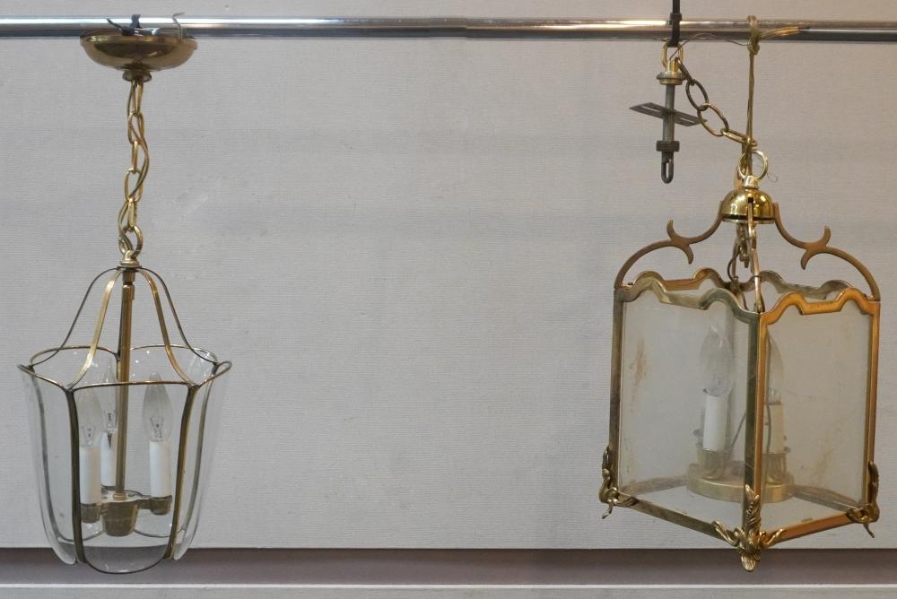 TWO BRASS TONE AND GLASS HANGING 2e76a9