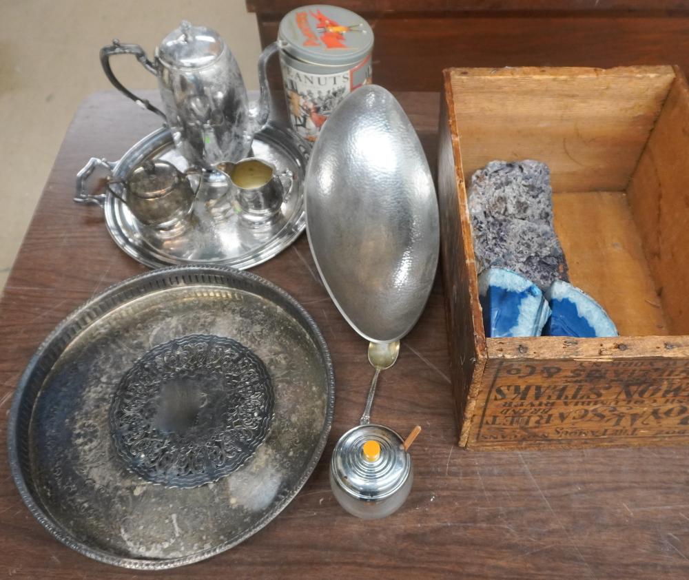 GROUP OF SILVERPLATE AND OTHER