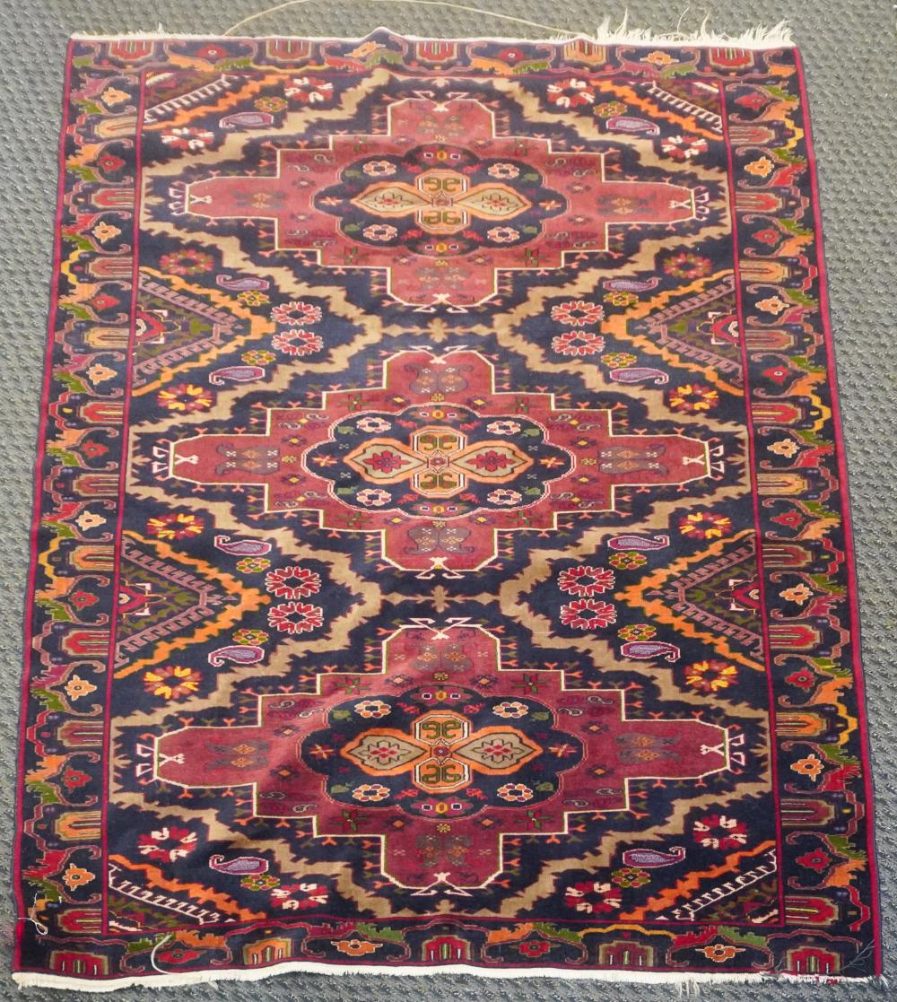 CAUCASIAN RUG 5 FT 10 IN X 4 FT 2e77a7