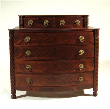 Classical mahogany chest of drawers