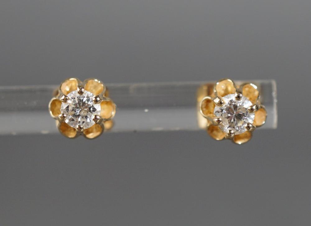 PAIR OF 14 KARAT YELLOW GOLD AND 2e7858