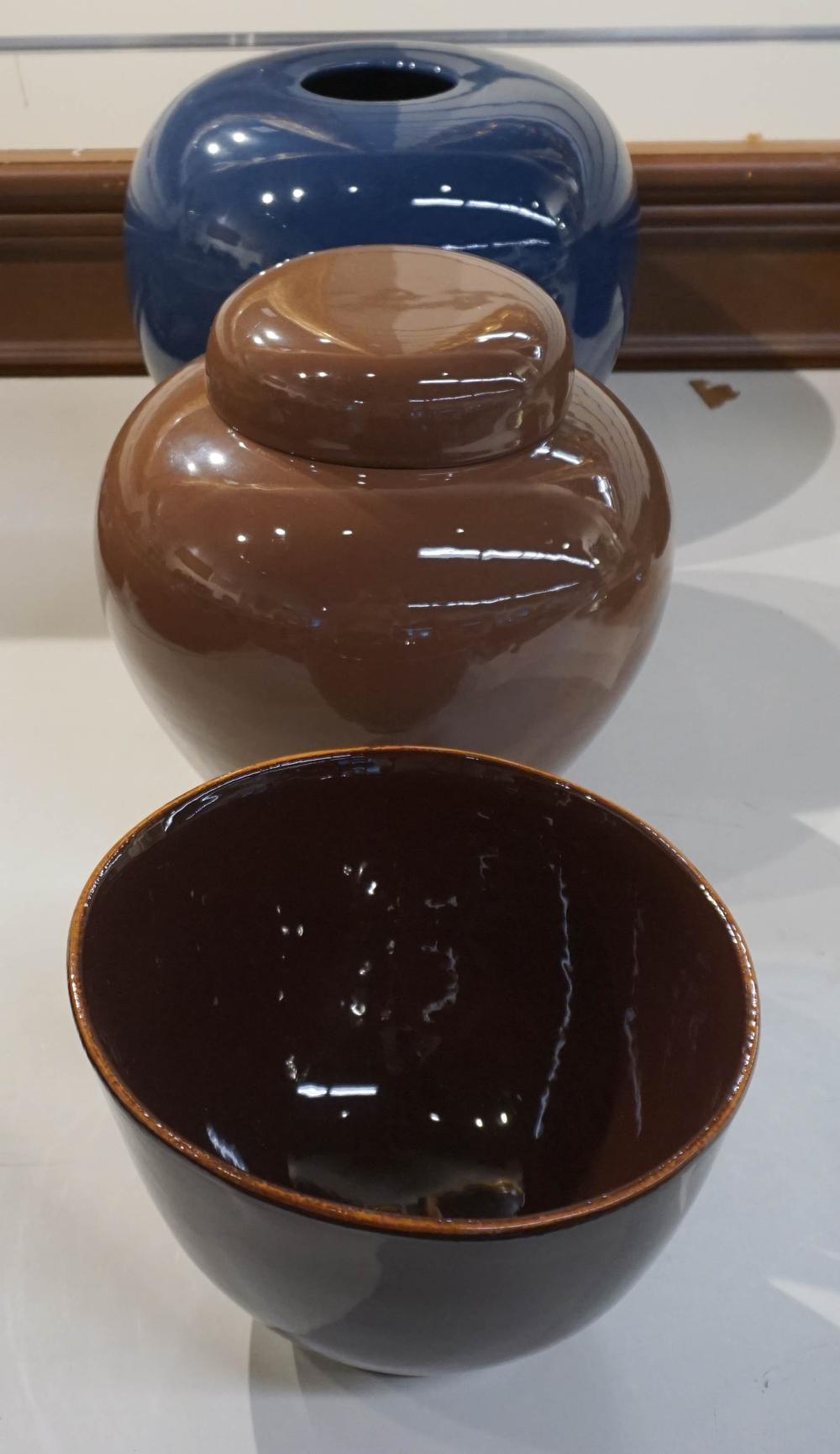 THREE CONTEMPORARY GLAZED CERAMIC