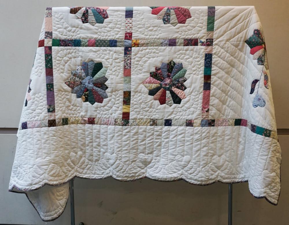 AMISH LANCASTER COUNTY PA QUILT,