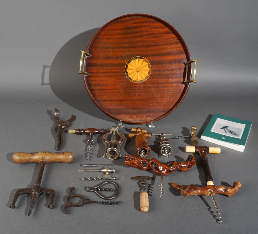 COLLECTION OF VINTAGE CORKSCREWS WITH