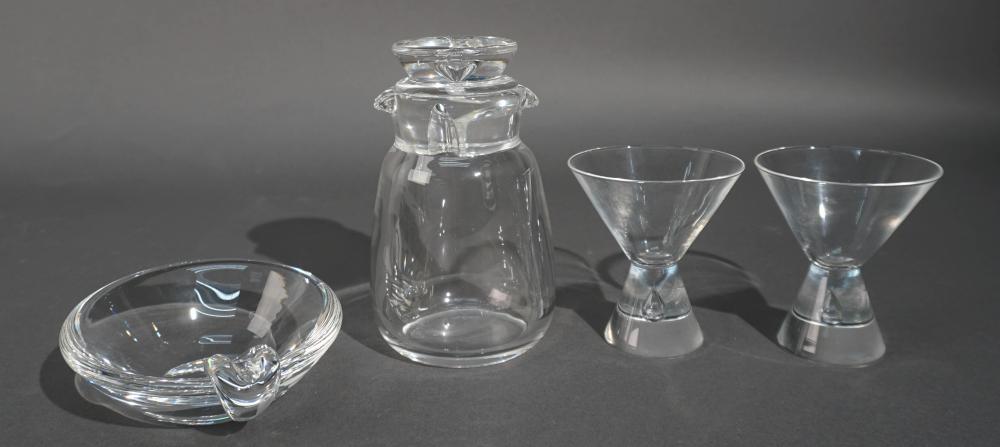 STEUBEN CRYSTAL COCKTAIL SHAKER,