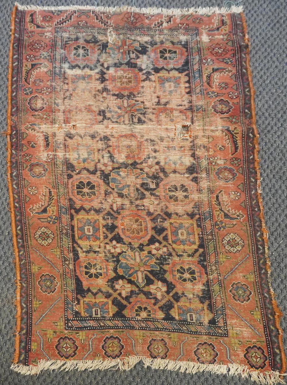 HAMADAN RUG, 5 FT 4 IN X 3 FT 2