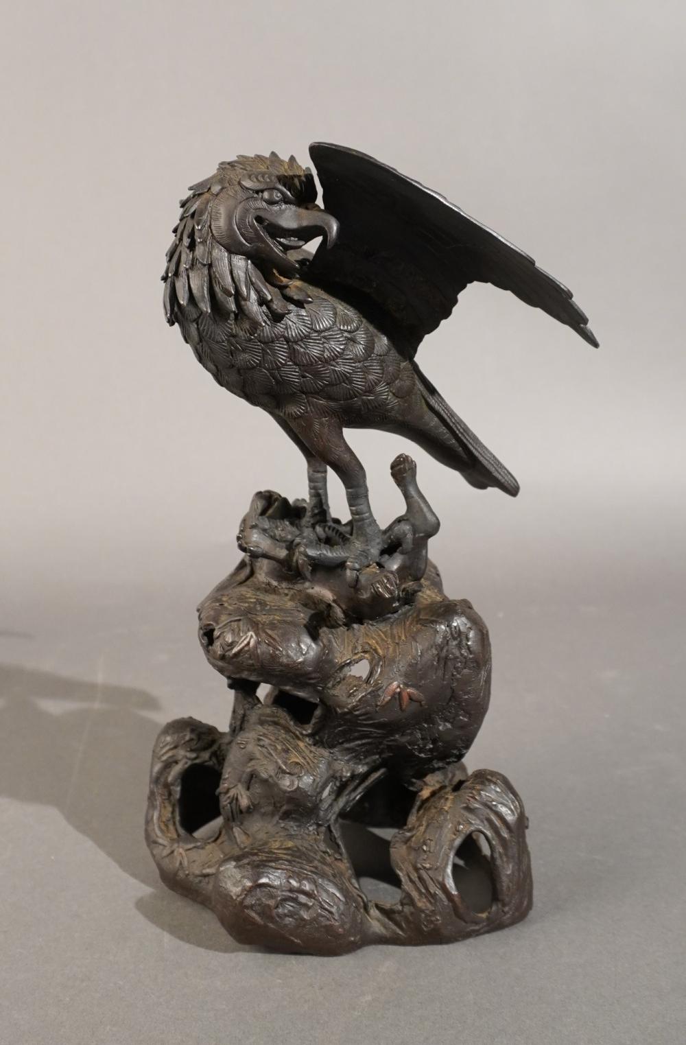 CHINESE PATINATED METAL EAGLE FORM 2e7a4c