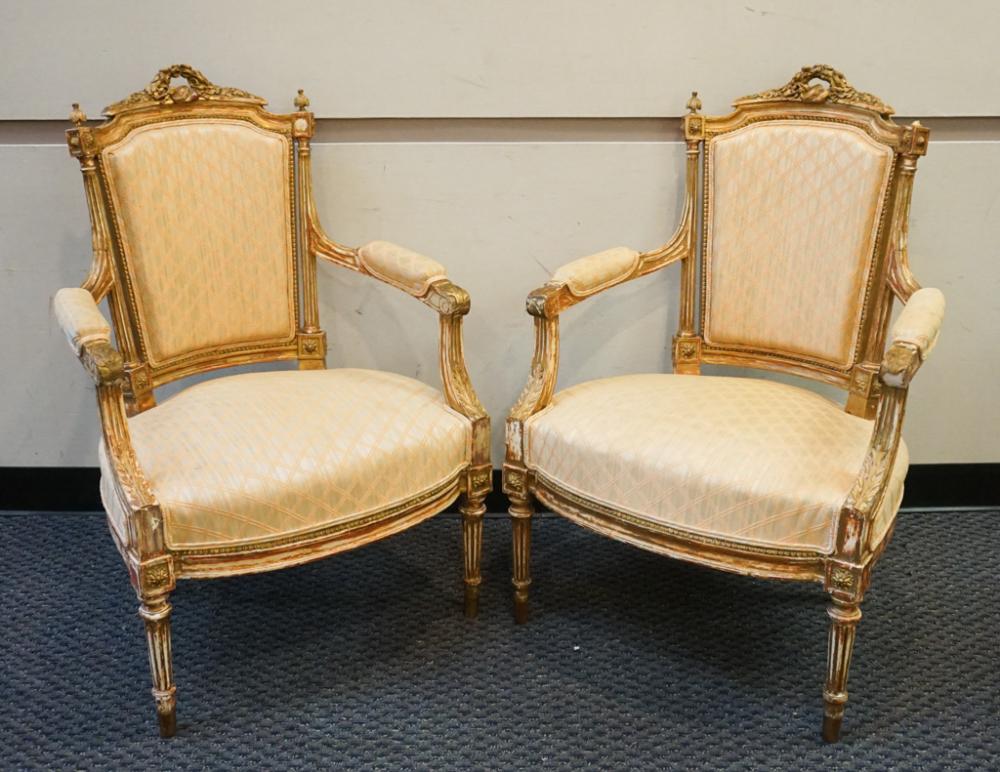 PAIR OF LOUIS XVI STYLE GILT DECORATED 2e7a4b