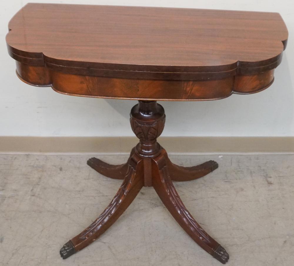 FEDERAL STYLE MAHOGANY CARD TABLE 2e7d21