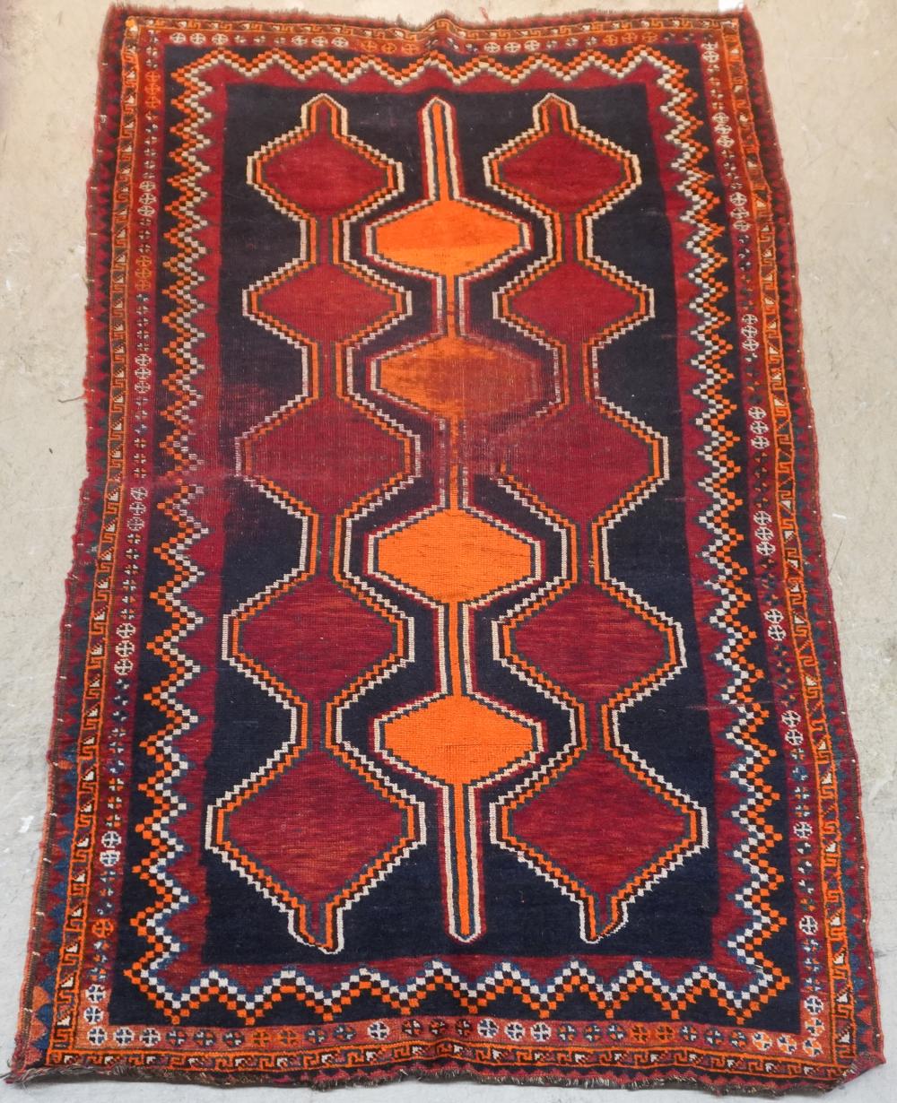 PERSIAN RUG 7 FT 4 IN X 4 FT 1 2e7d59