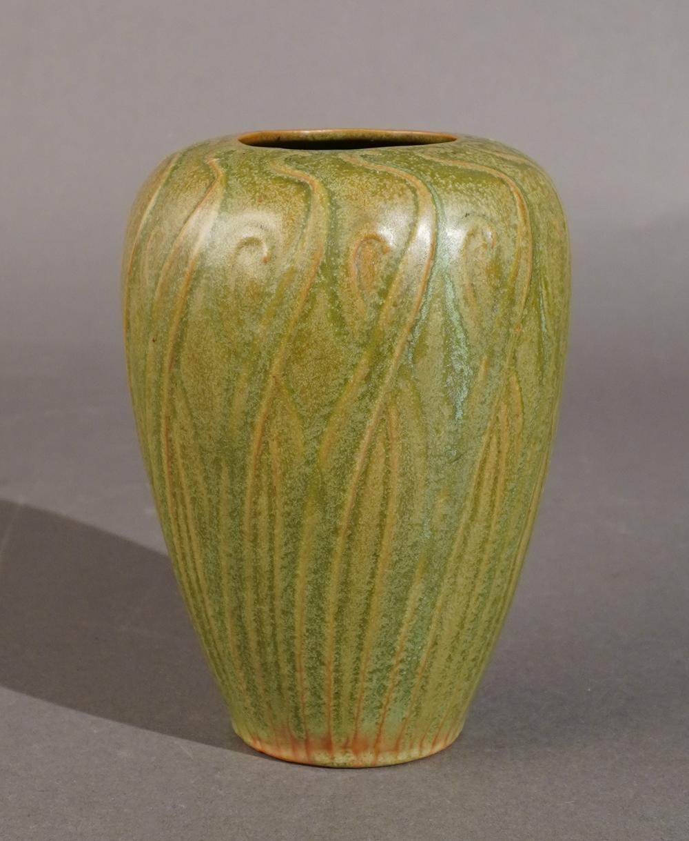 SELDON BYBEE GLAZED POTTERY VASE  2e7d7c