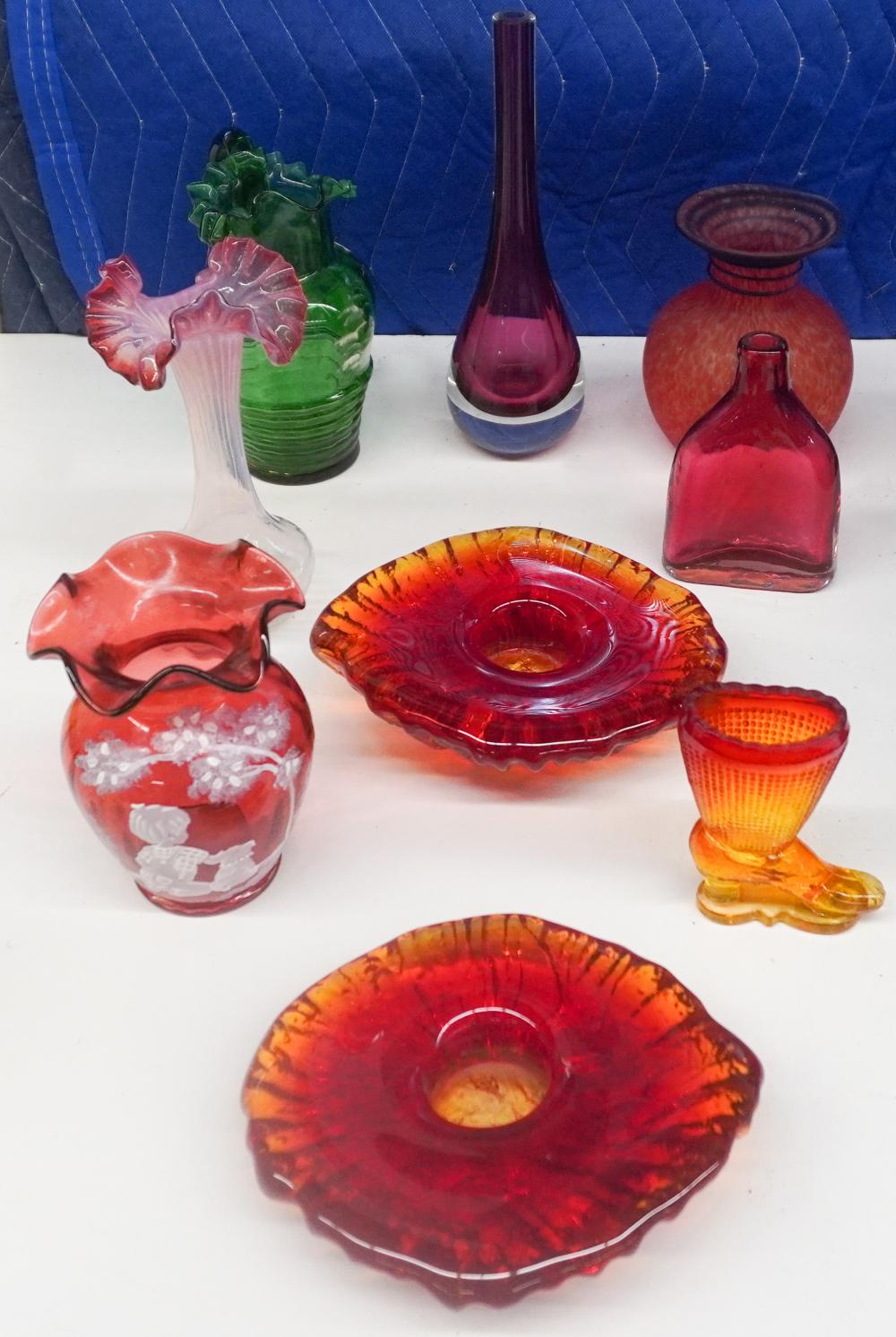 COLLECTION OF GLASS VASES AND OTHER