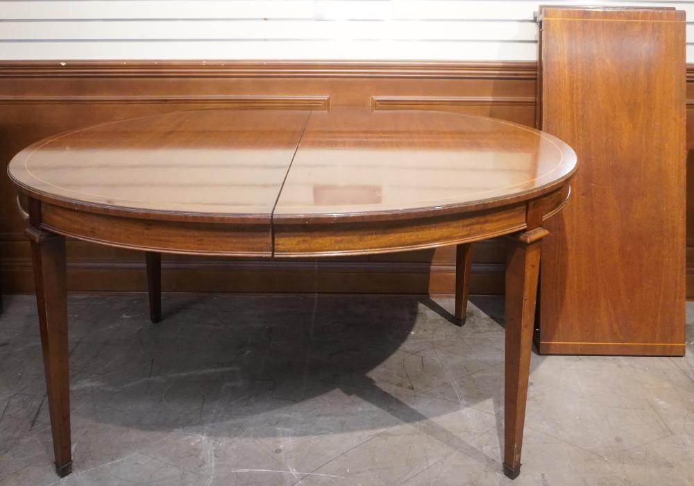 NEOCLASSICAL STYLE MAHOGANY DINING