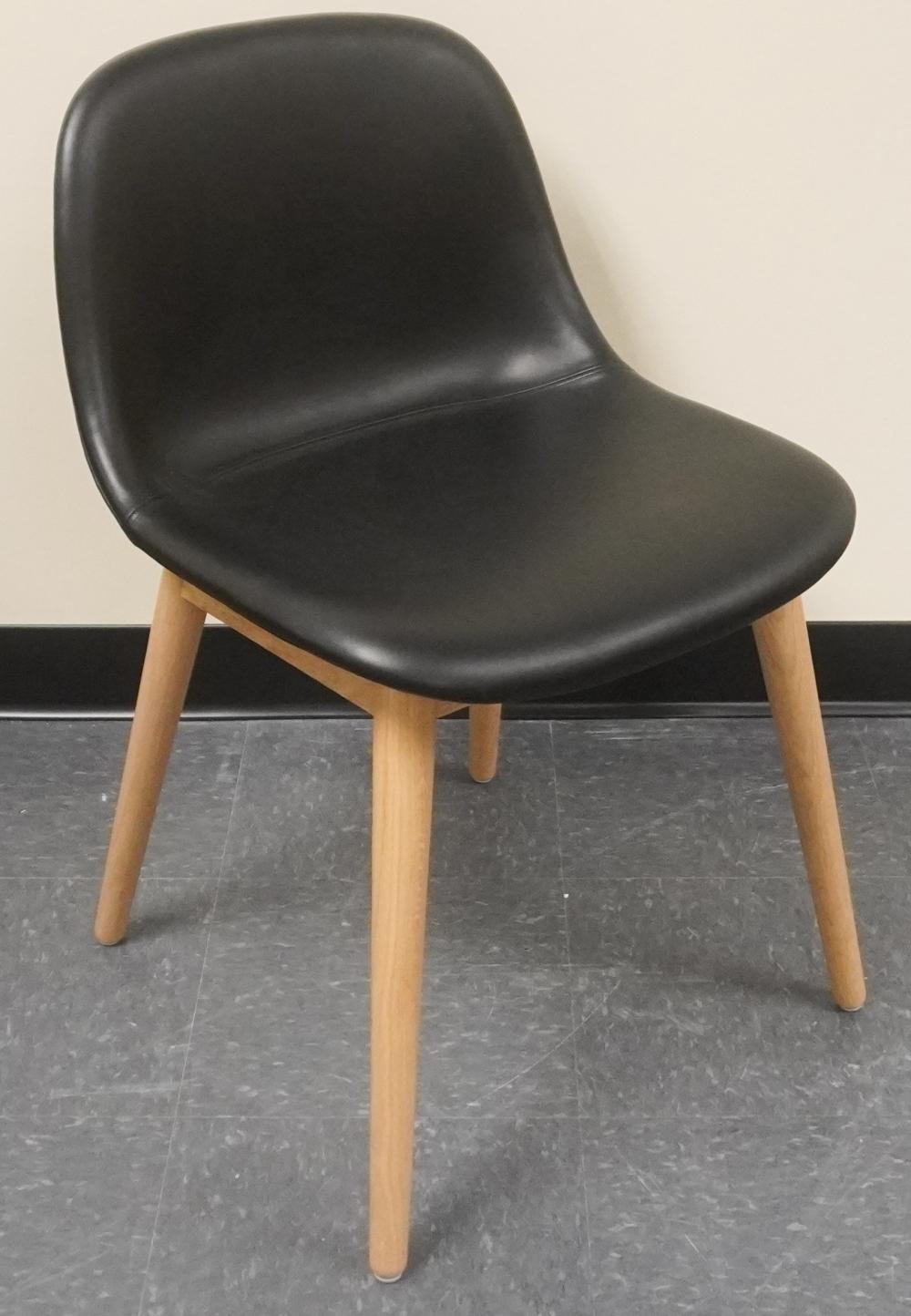 MUUTO BLACK LEATHER AND FRUITWOOD