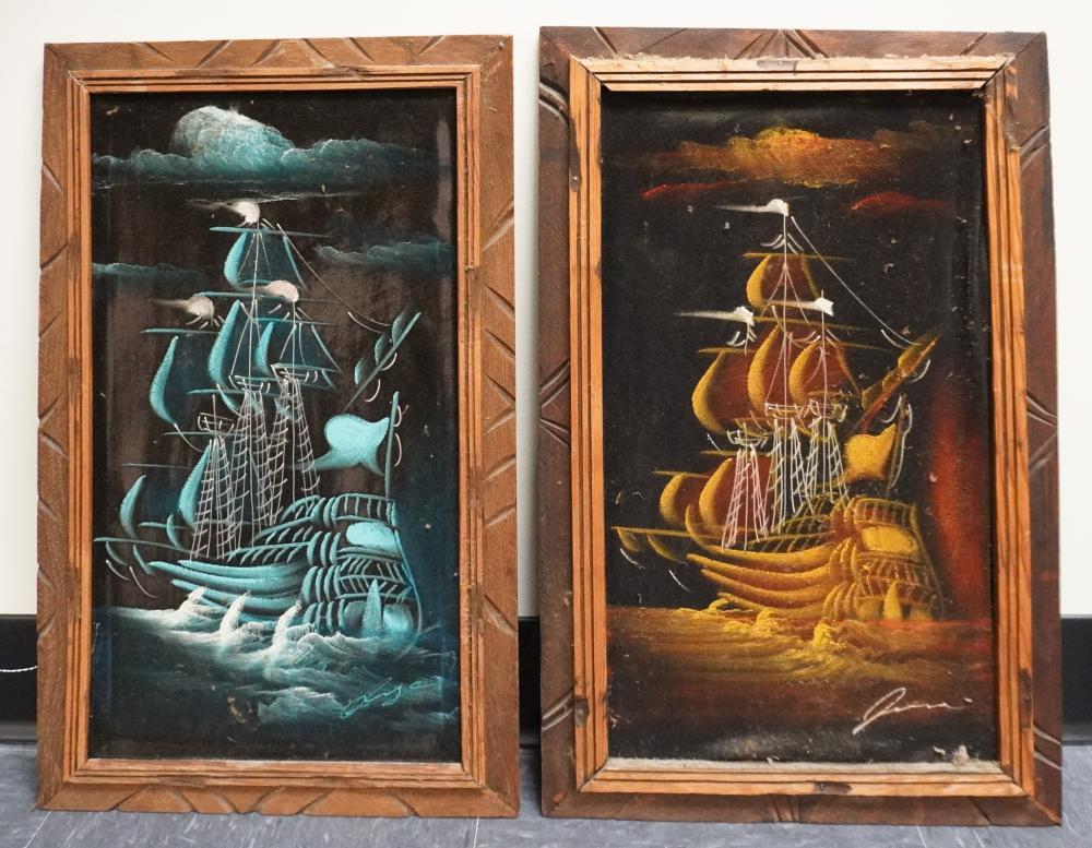 PAIR OF PAINTS ON VELVET OF SHIPS