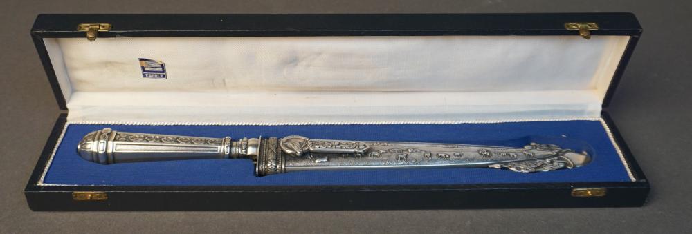 SILVERPLATE GAUCHO KNIFE WITH CASESilverplate 2e8011
