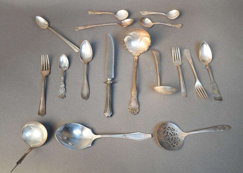 COLLECTION OF ASSORTED SILVERPLATE 2e807a