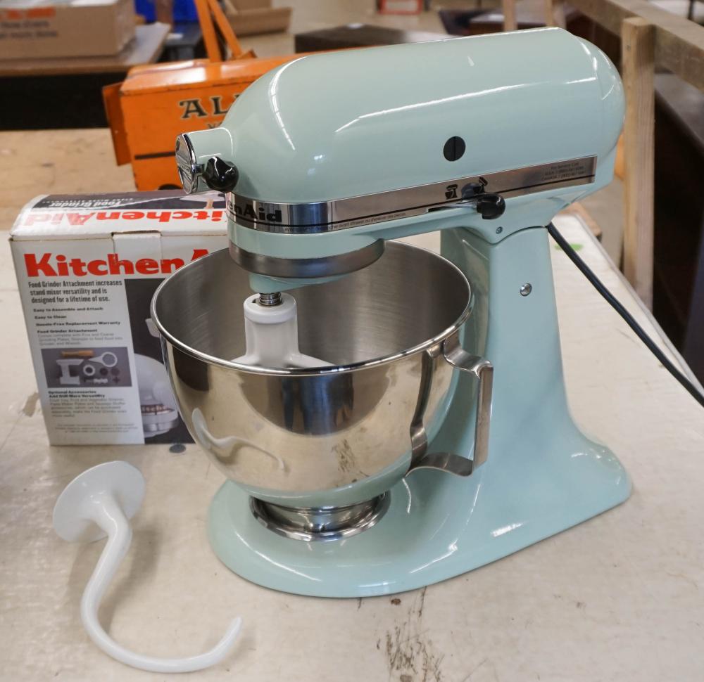 KITCHENAID MIXER AND FOOD GRINDERKitchenAid