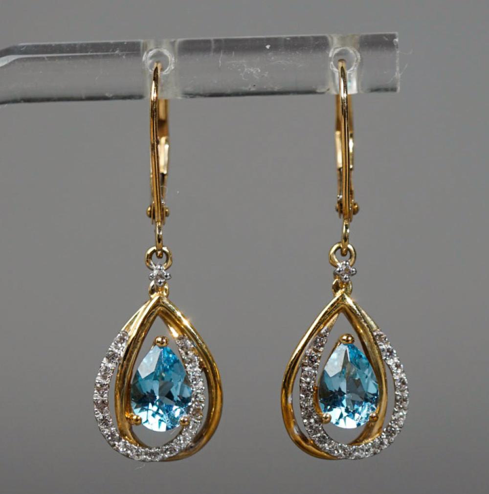 PAIR OF 10 KARAT YELLOW GOLD BLUE 2e8206