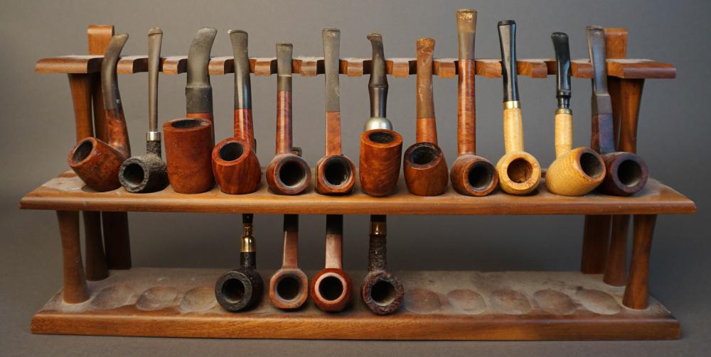 COLLECTION OF ASSORTED PIPES WITH