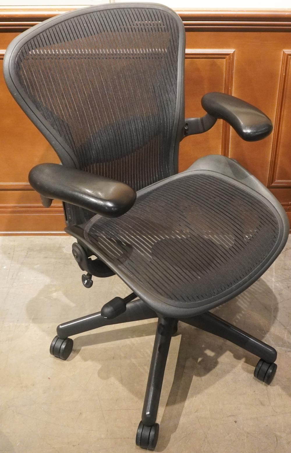 HERMAN MILLER AERON OFFICE CHAIR,