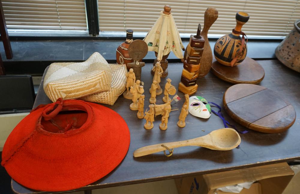 COLLECTION OF WOOD FIGURES, SQUASH VASE,