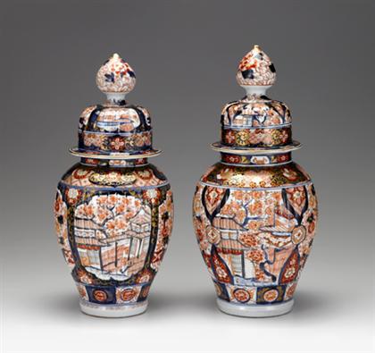 Two similar Imari pattern covered 4a6f2