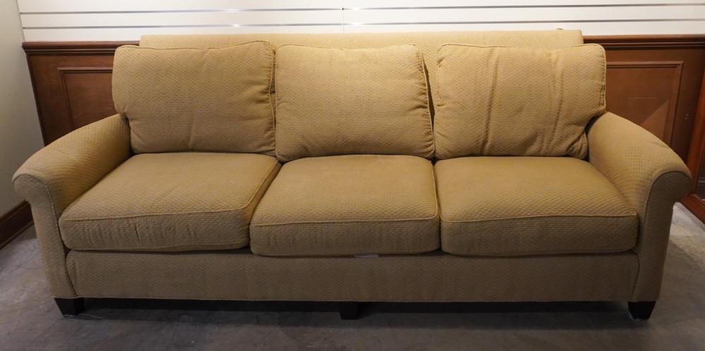 LEE INDUSTRIES UPHOLSTERED THREE 2e85cb