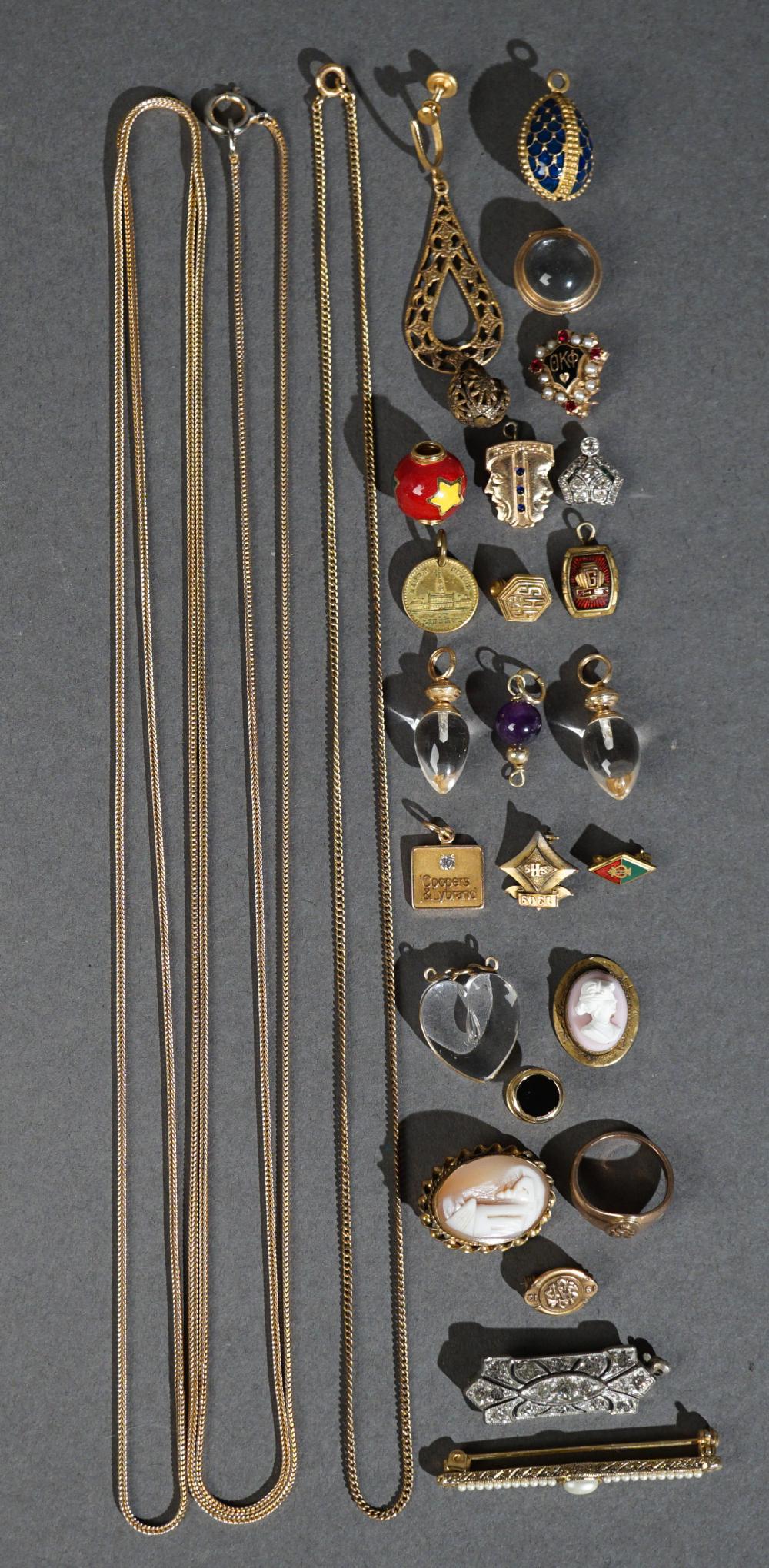 COLLECTION OF GOLD AND GOLD FILLED