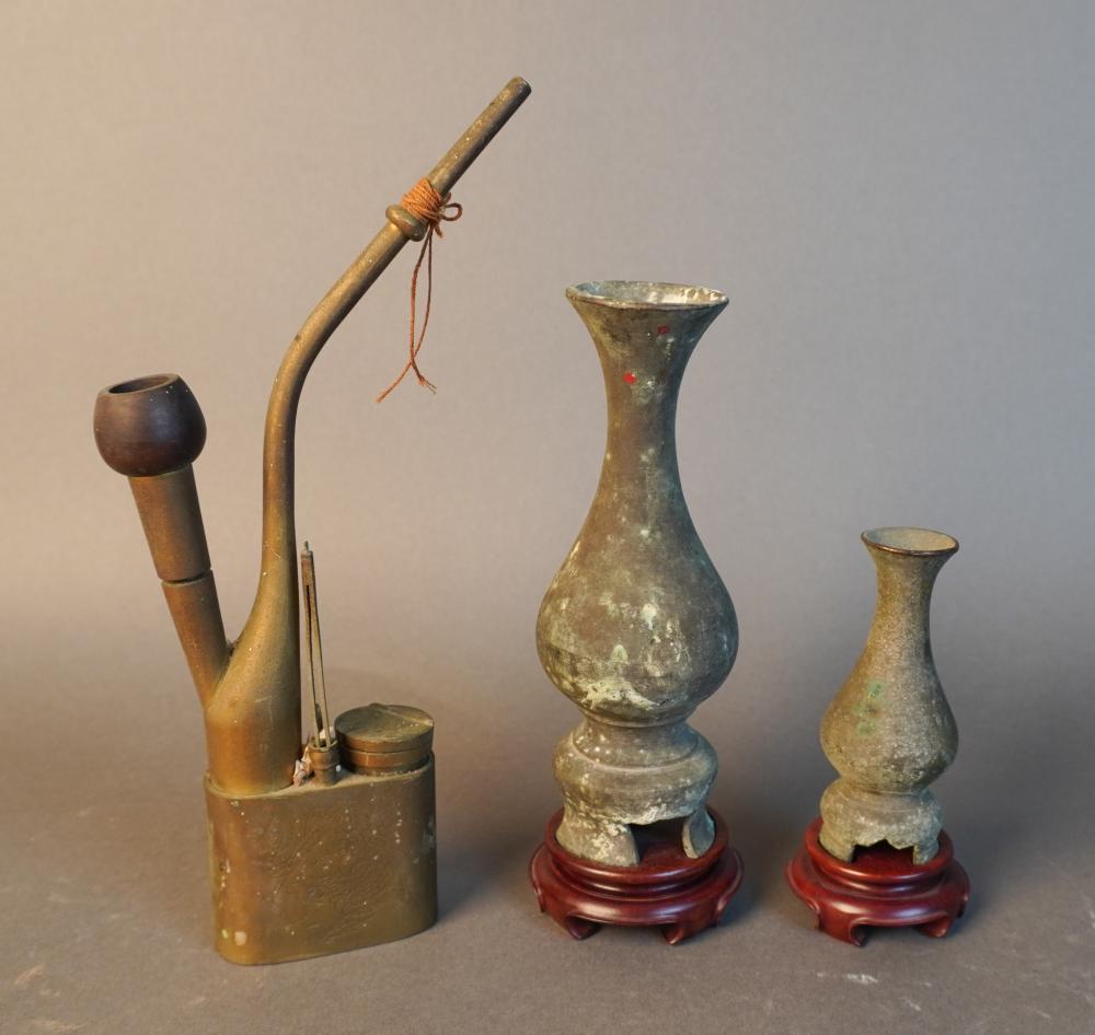 CHINESE BRASS PIPE AND TWO PATINATED 2e8687