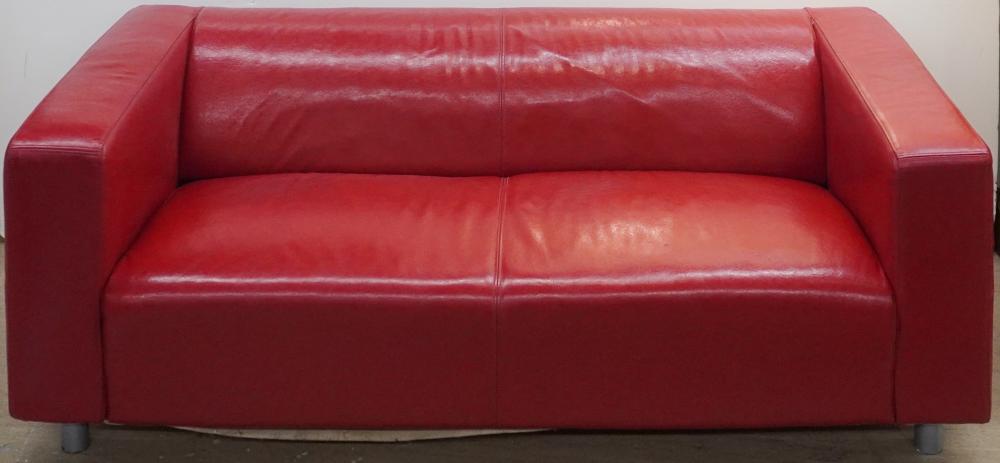 CONTEMPORARY RED LEATHER UPHOLSTERED 2e8986
