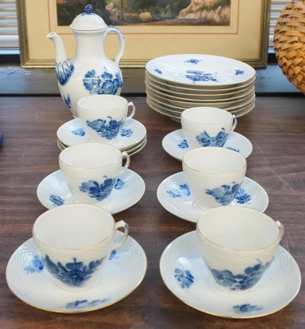 ROYAL COPENHAGEN BLUE FLORAL DECORATED