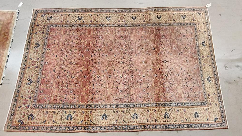 INDO TABRIZ RUG 7 FT 4 IN X 4 2e6358